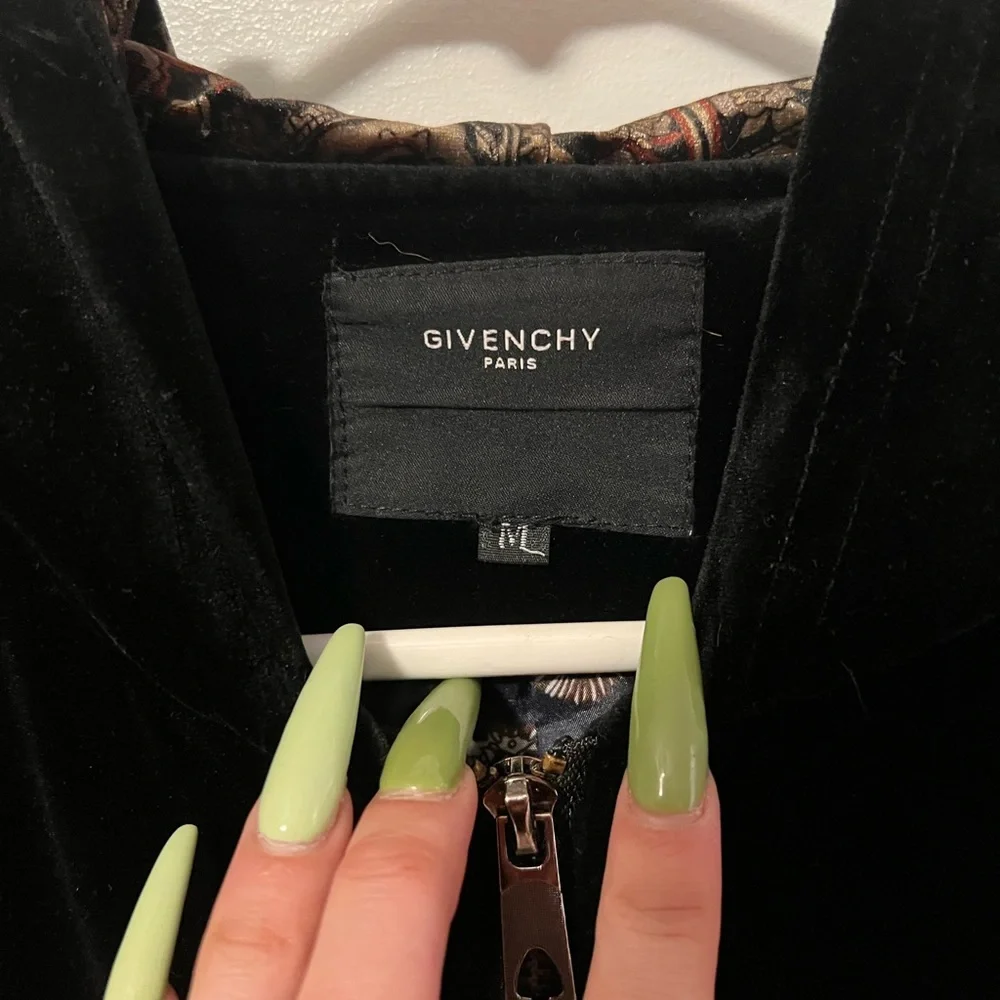 SOLD ❌Authentic Givenchy Jacket - Picture 8 of 9